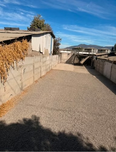 Terreno en calle Municipal, La Calera
